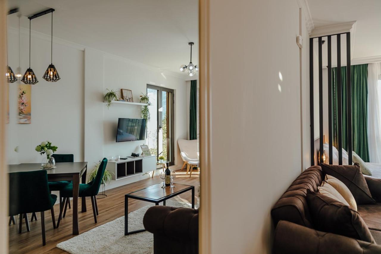 Porta Del Mare Apartment โกตอร์ ภายนอก รูปภาพ